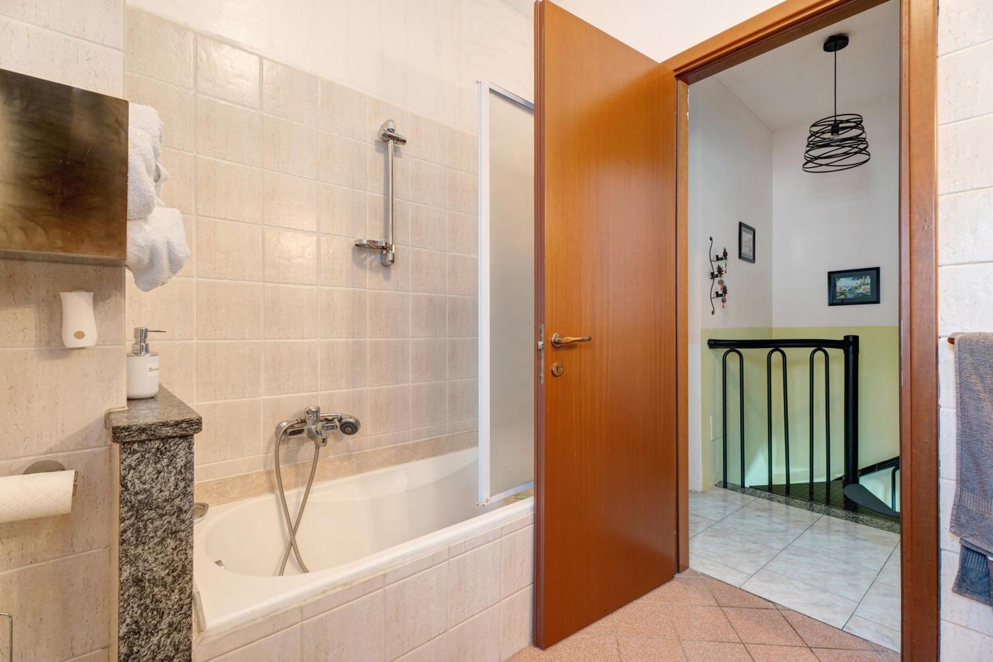 Casa Perry - Lago Maggiore Borgo Ticino Esterno foto